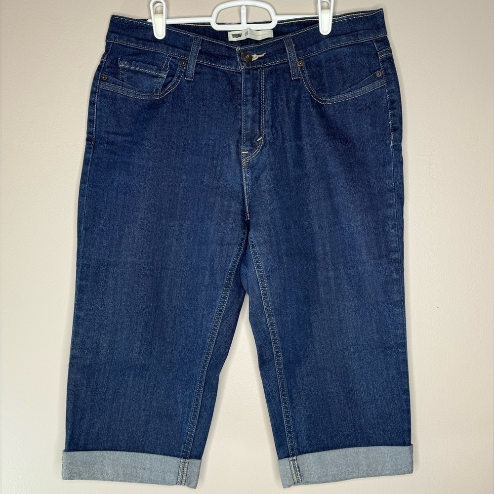 Levi’s rolled hem cropped dark wash denim jeans women’s size 10